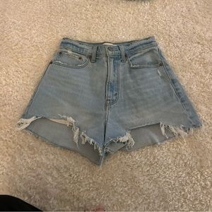 Abercrombie Mom Short